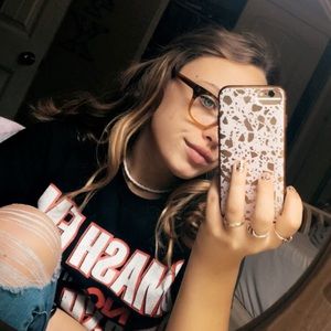 Meet your Posher, Emma